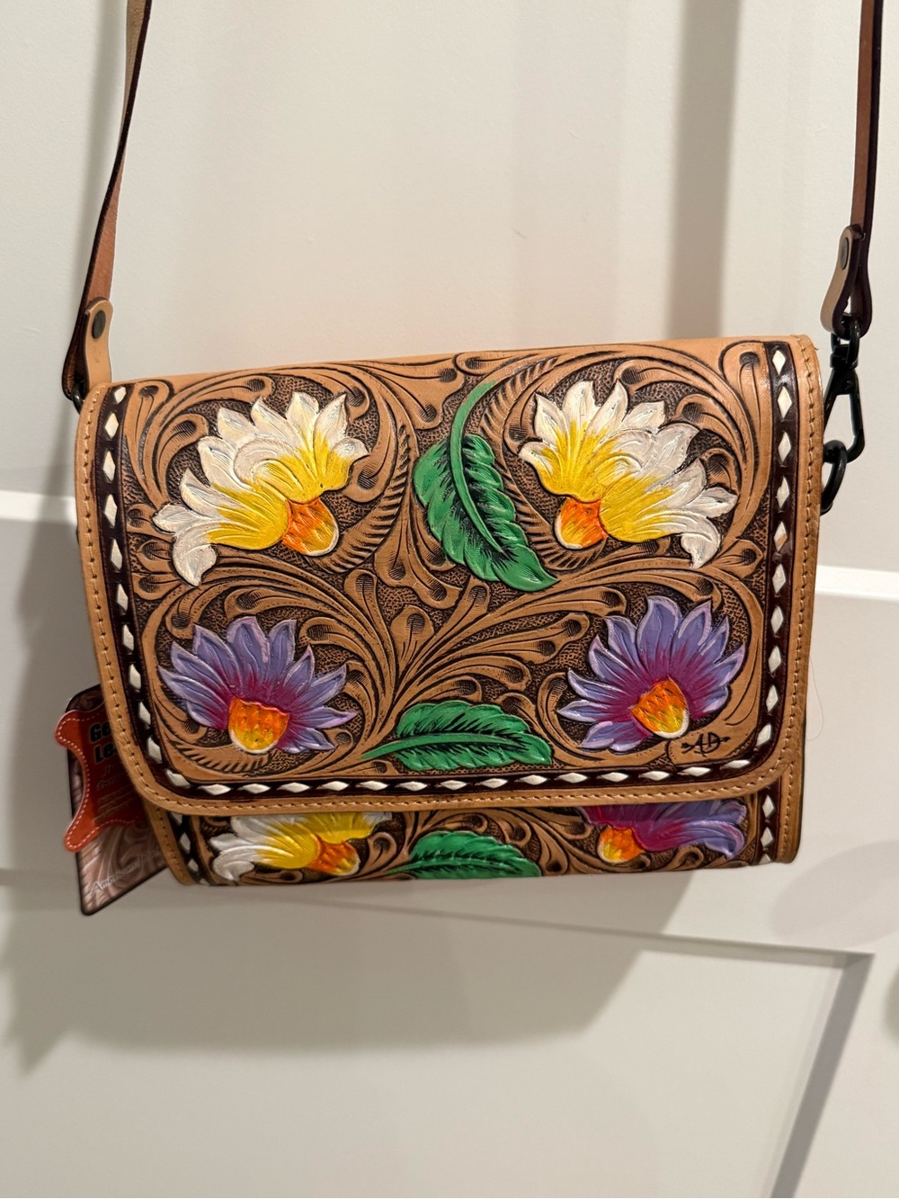 American Darling Detailed Flower Crossbody Purse